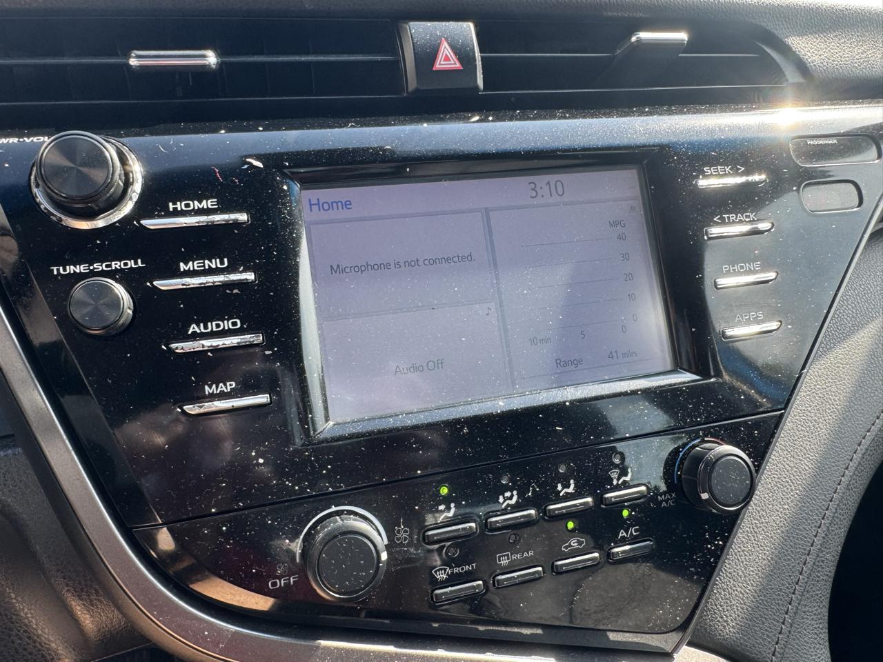 Toyota Camry  2019