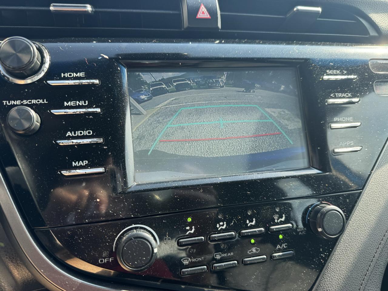Toyota Camry  2019
