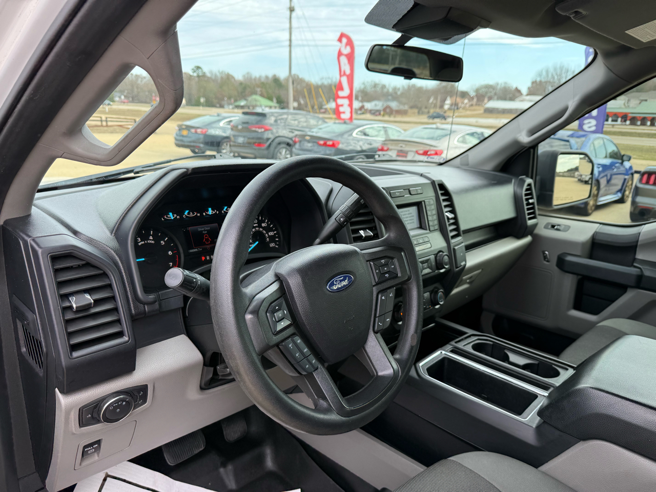 Ford F-150 2WD SuperCab 145" XL 2020