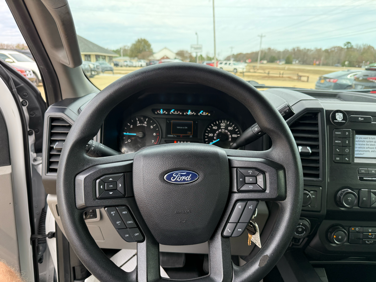 Ford F-150 2WD SuperCab 145" XL 2020