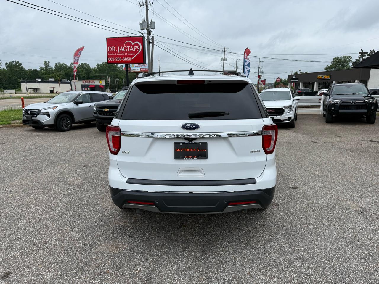 Ford Explorer XLT 4WD 2019