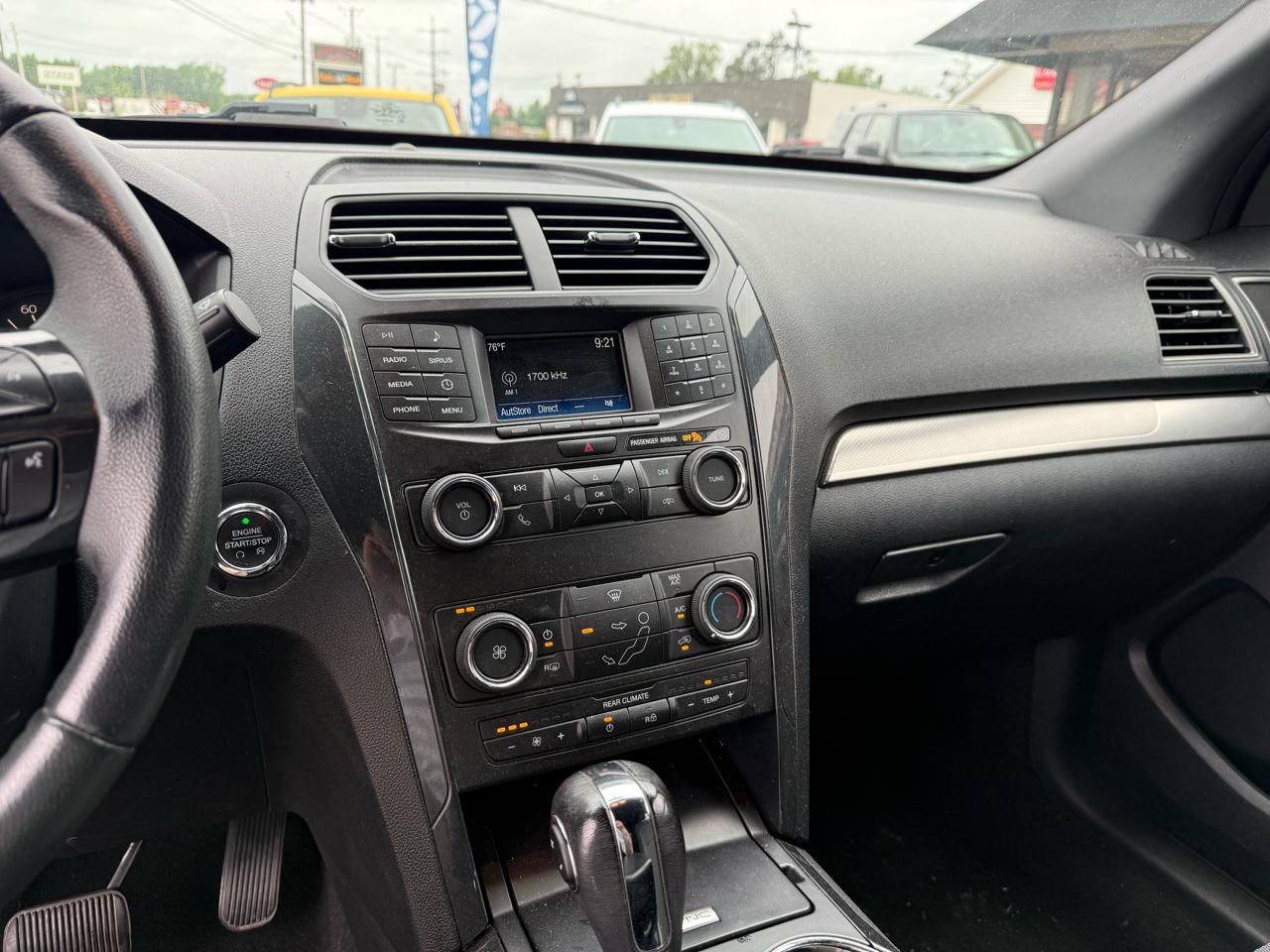Ford Explorer XLT 4WD 2019
