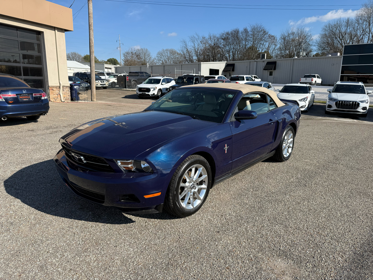 Ford Mustang V6 Convertible 2010