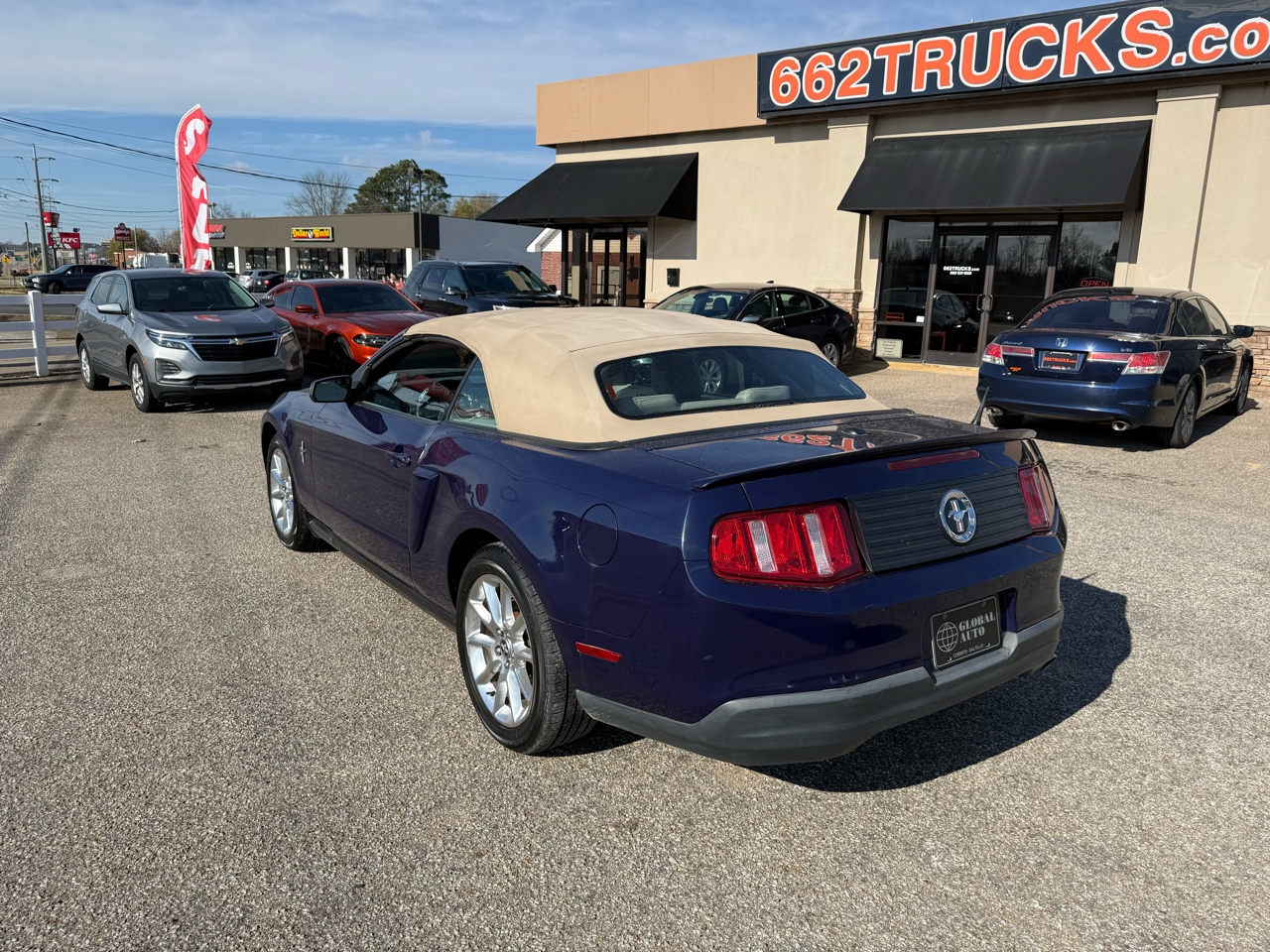 Ford Mustang V6 Convertible 2010