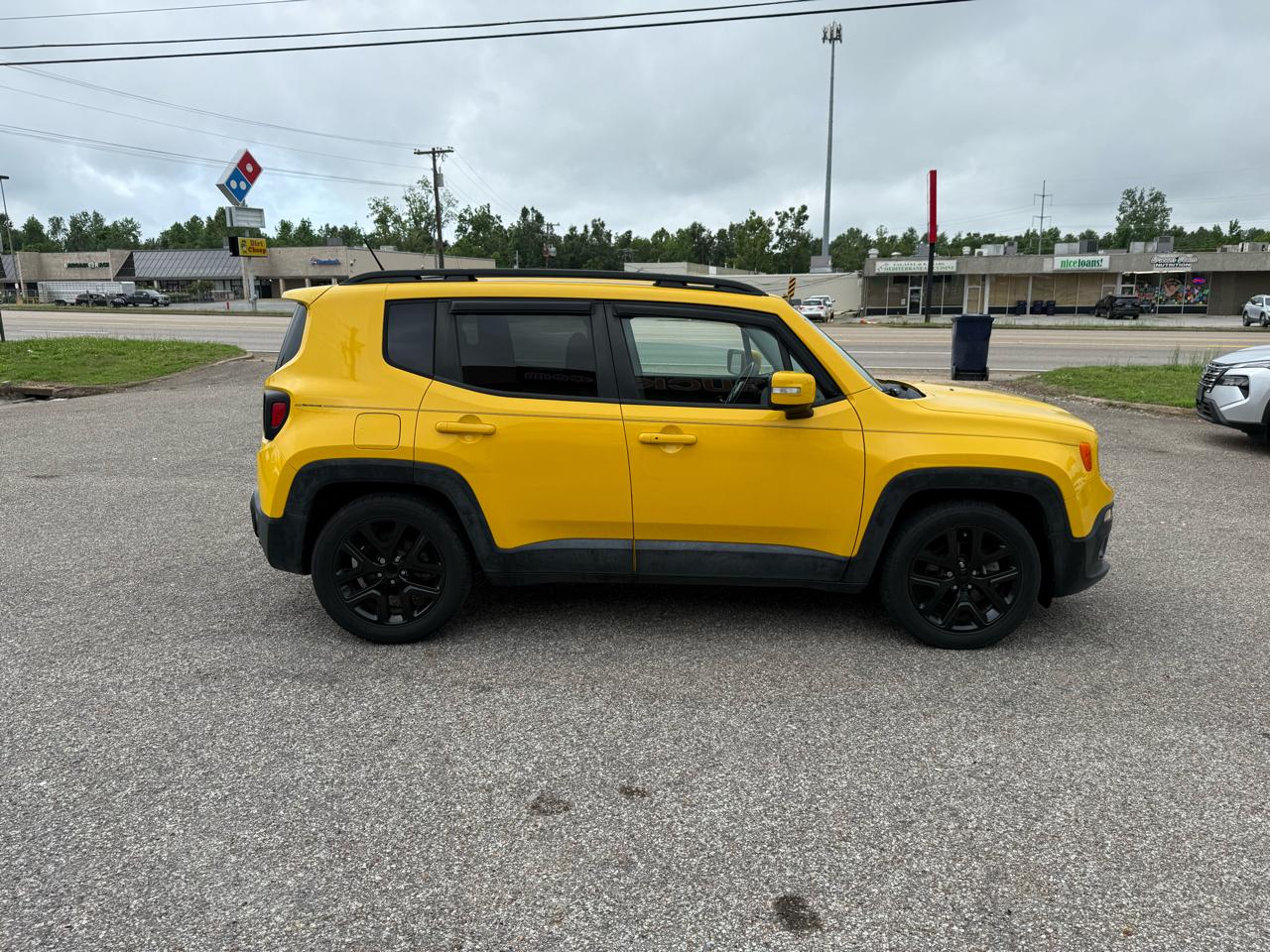 Jeep Renegade Latitude FWD 2017