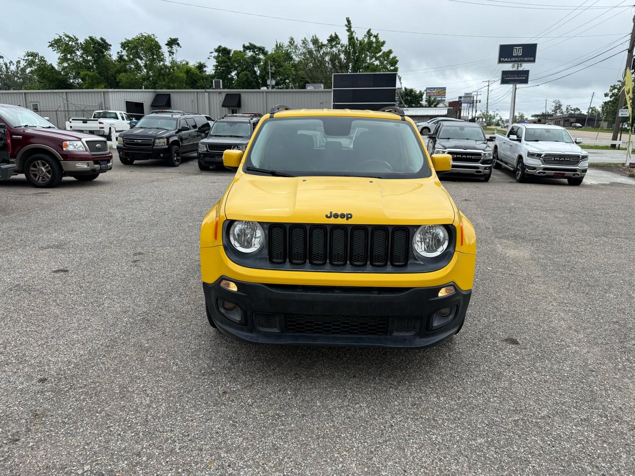 Jeep Renegade Latitude FWD 2017