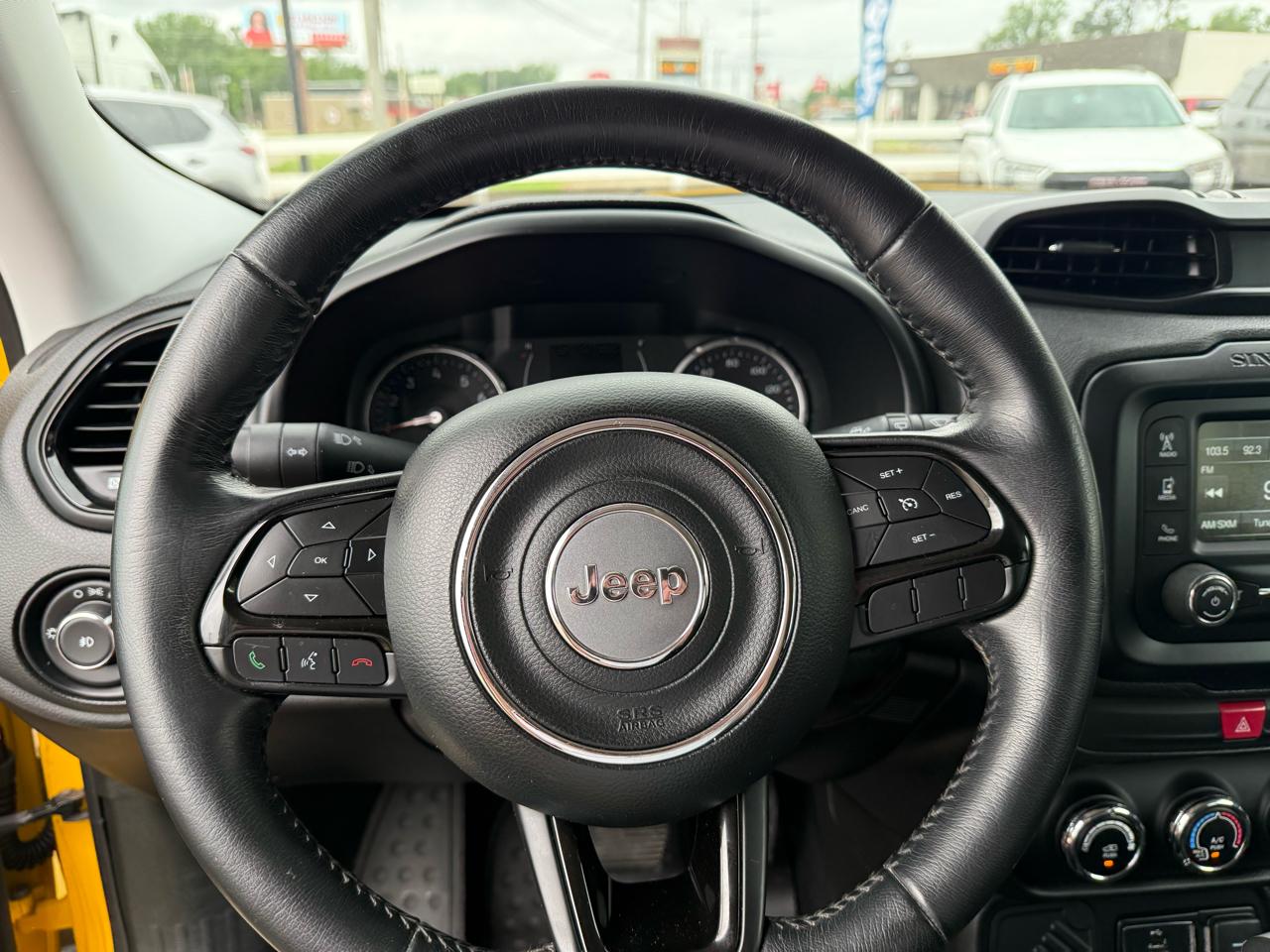 Jeep Renegade Latitude FWD 2017