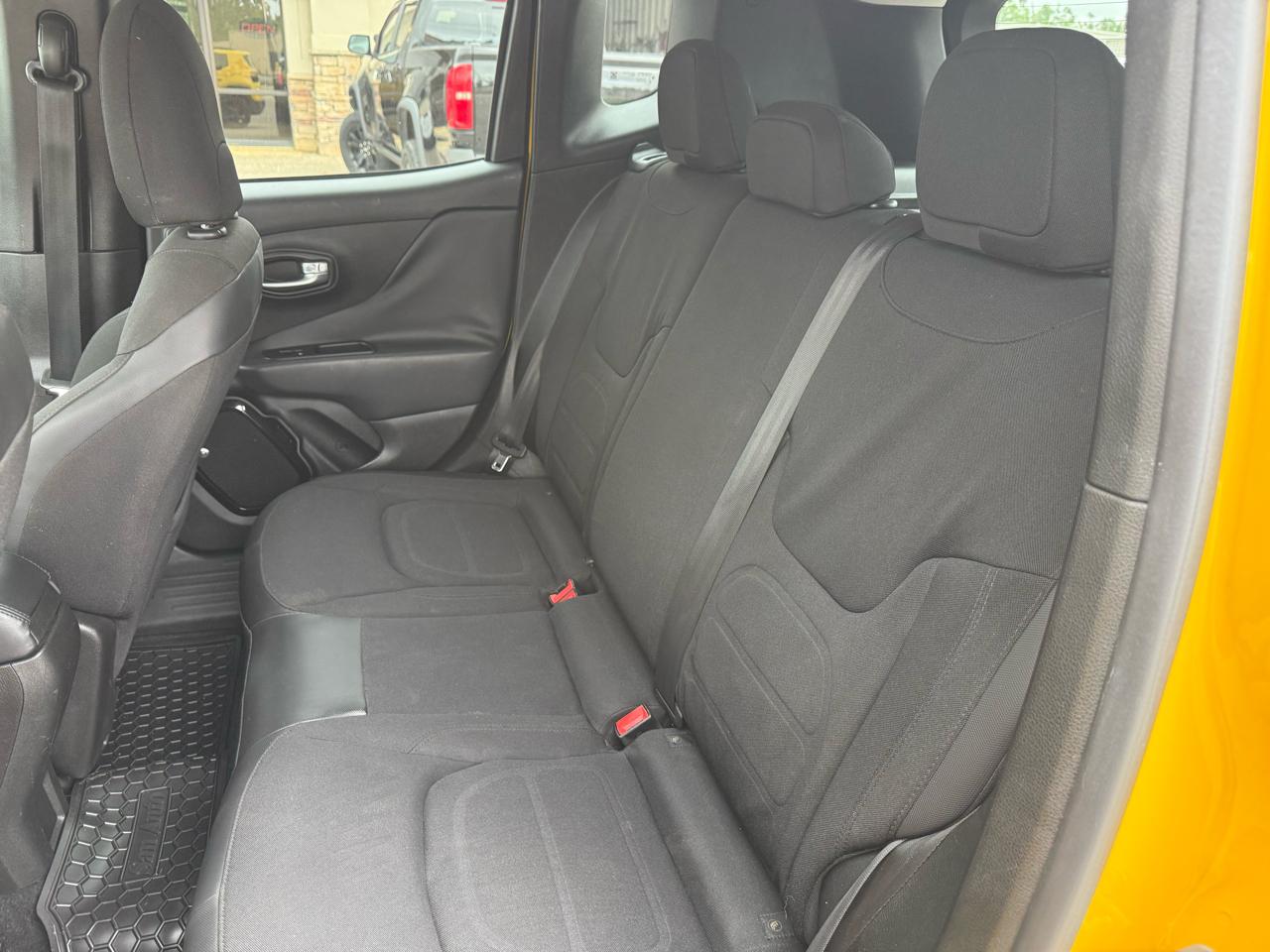 Jeep Renegade Latitude FWD 2017