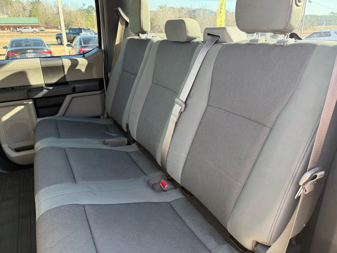 Ford F-150 4WD Reg Cab 122.5" XLT 2016