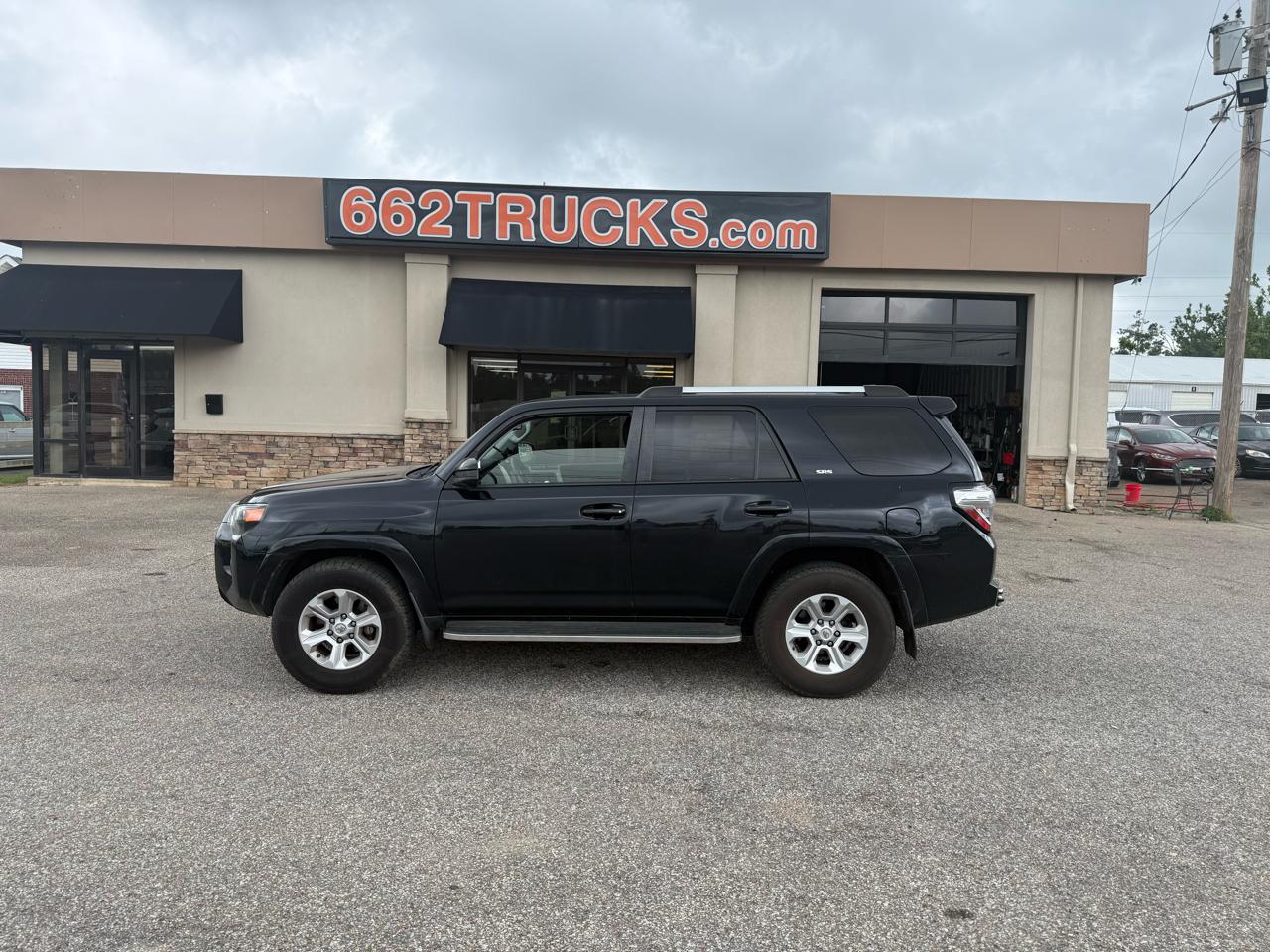 Toyota 4Runner SR5 2021