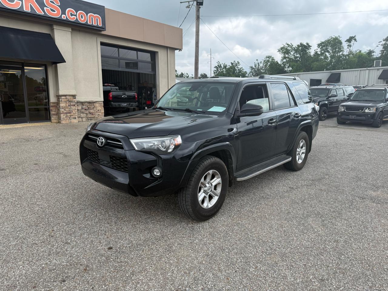 Toyota 4Runner SR5 2021