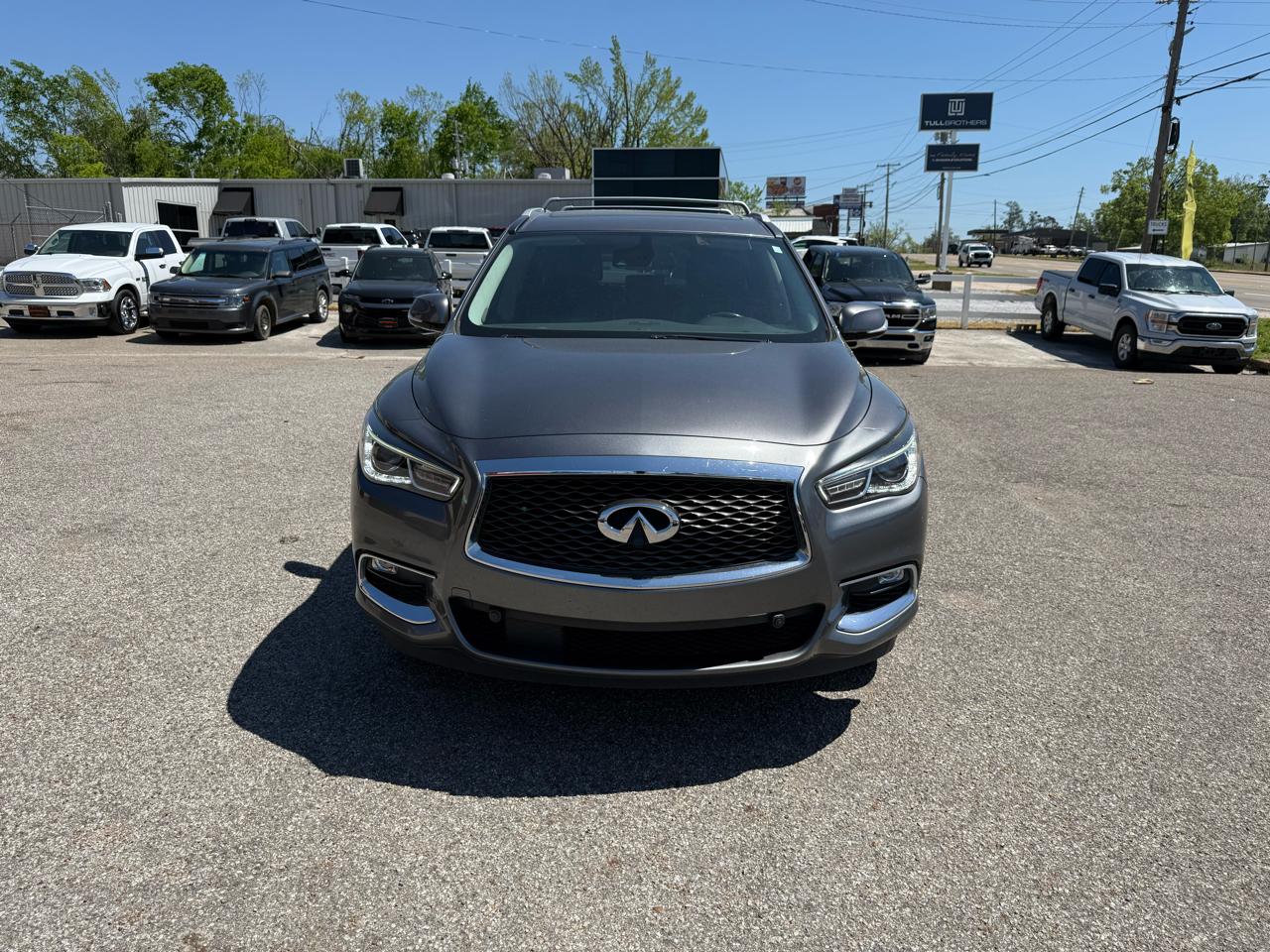 Infiniti QX60 Base FWD 2017