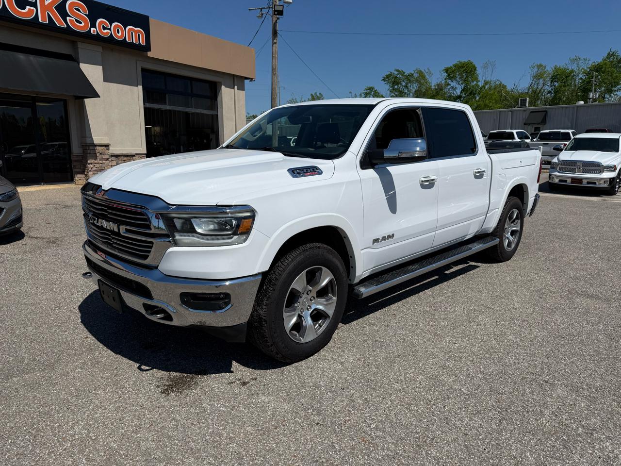 RAM 1500 Laramie Crew Cab SWB 4WD 2020