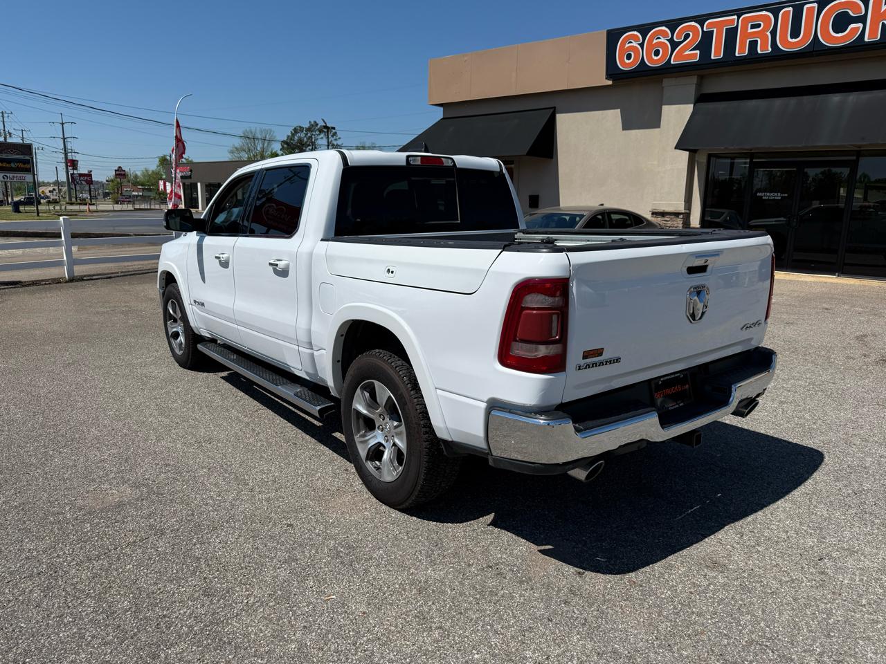 RAM 1500 Laramie Crew Cab SWB 4WD 2020