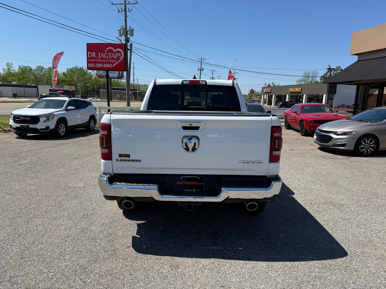 RAM 1500 Laramie Crew Cab SWB 4WD 2020