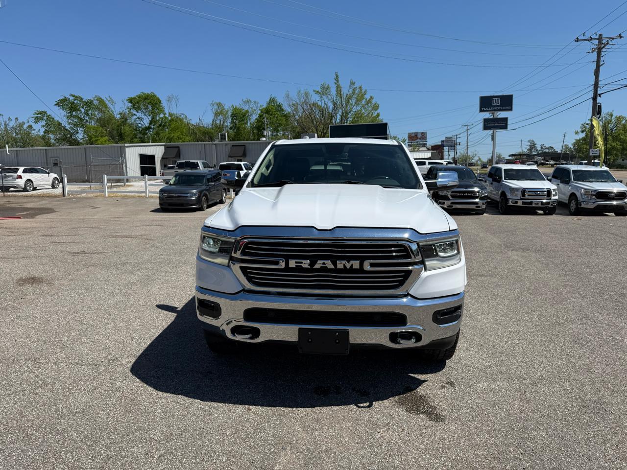 RAM 1500 Laramie Crew Cab SWB 4WD 2020