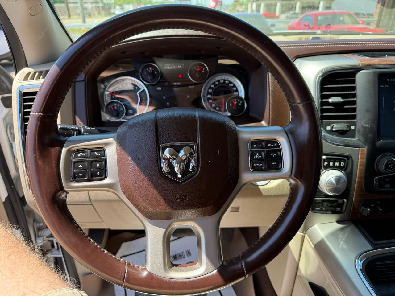 RAM 1500 Laramie Quad Cab 4WD 2018