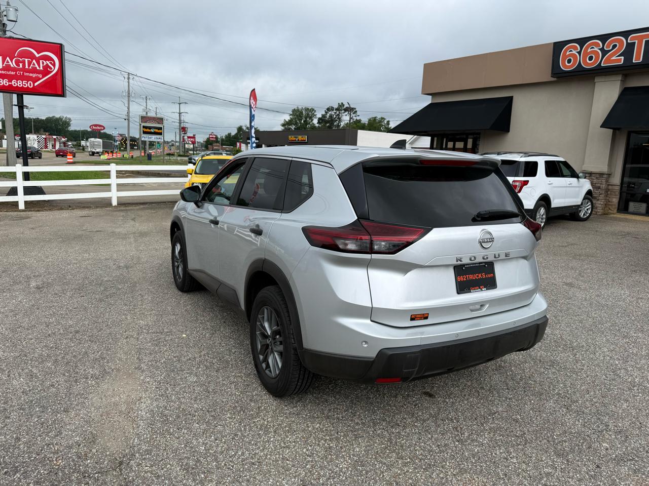 Nissan Rogue S 2024