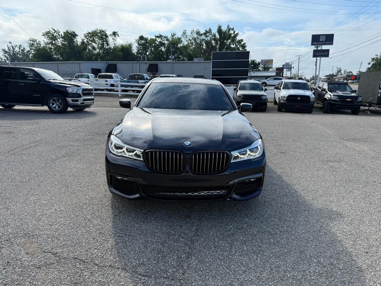 BMW 7-Series 750i 2019