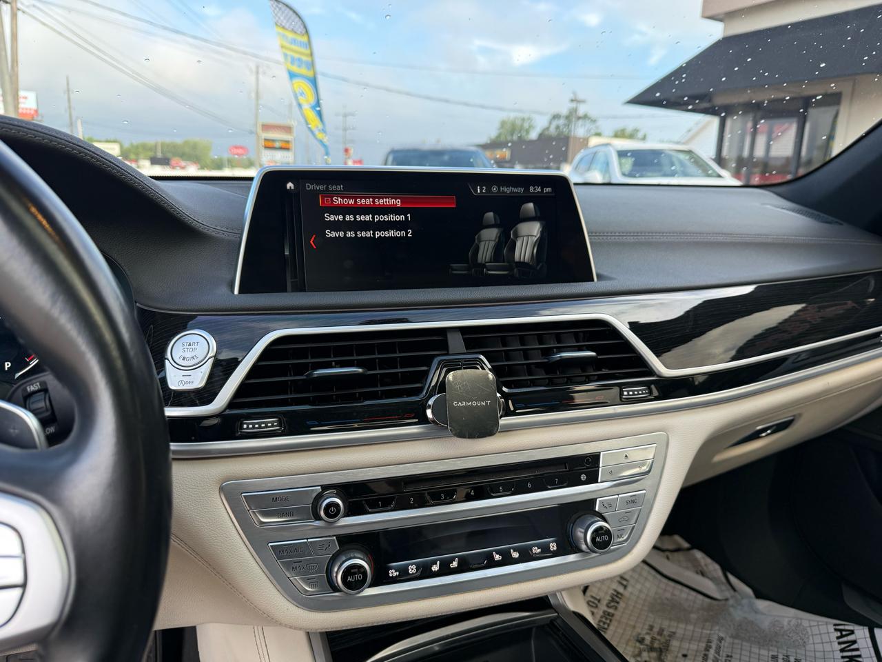 BMW 7-Series 750i 2019