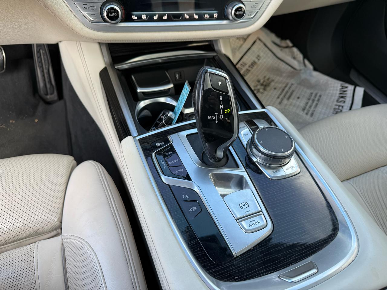 BMW 7-Series 750i 2019