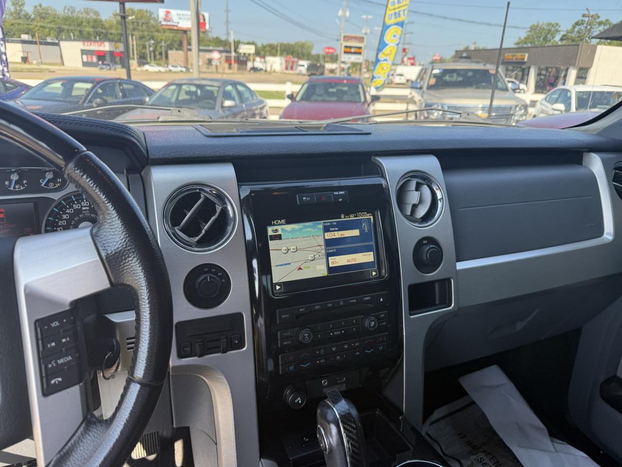 Ford F-150 4WD SuperCrew 145" Platinum 2012