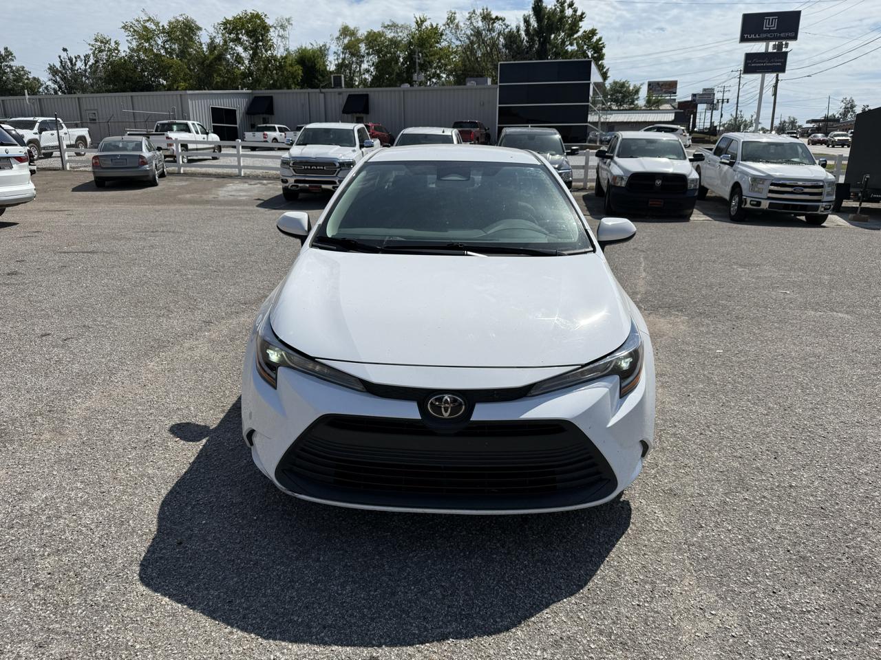 Toyota Corolla LE 2024