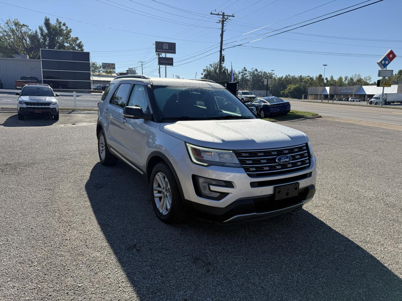 Ford Explorer 2WD 4dr V6 XLT 2017