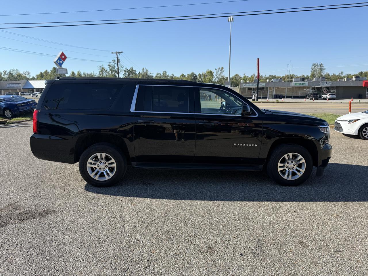 Chevrolet Suburban LS 2WD 2020
