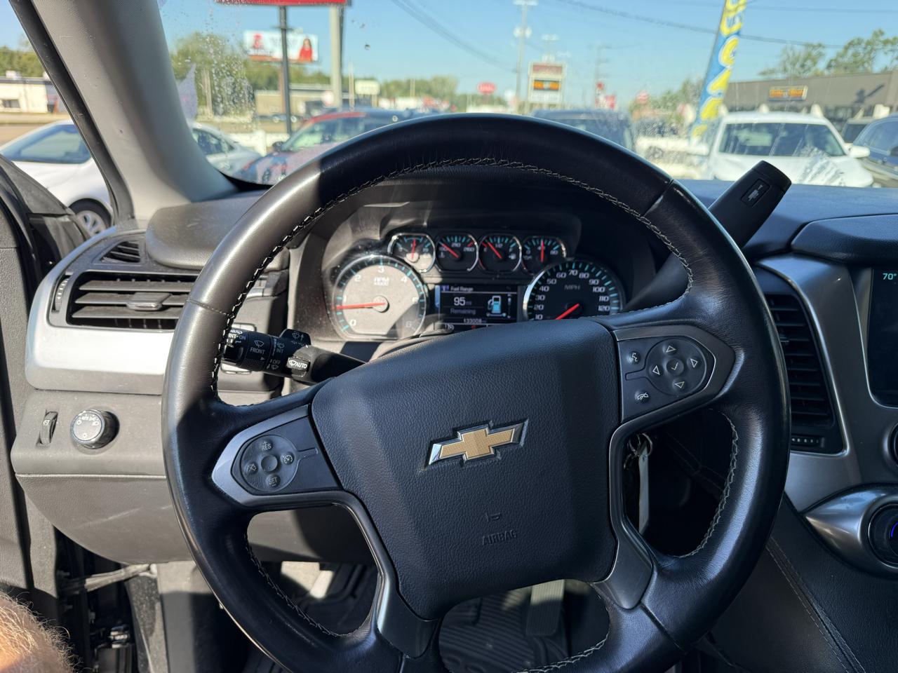 Chevrolet Suburban LS 2WD 2020