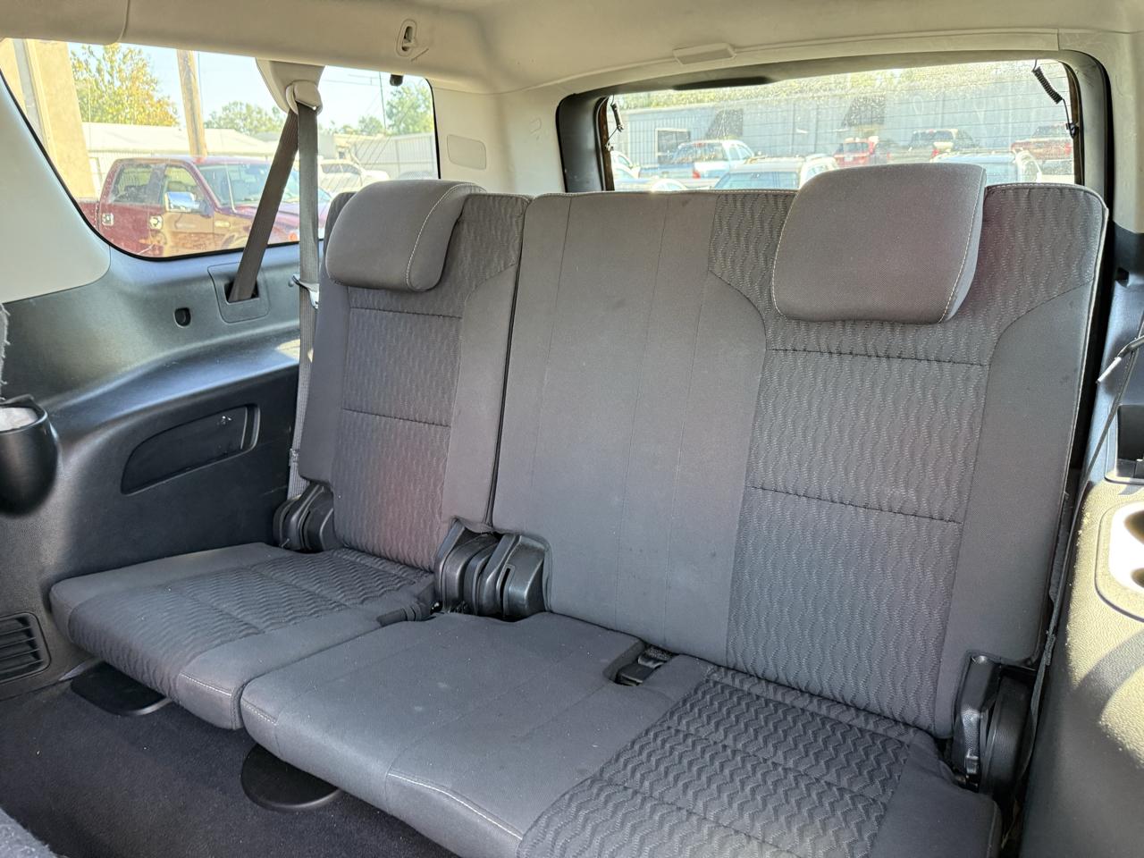Chevrolet Suburban LS 2WD 2020