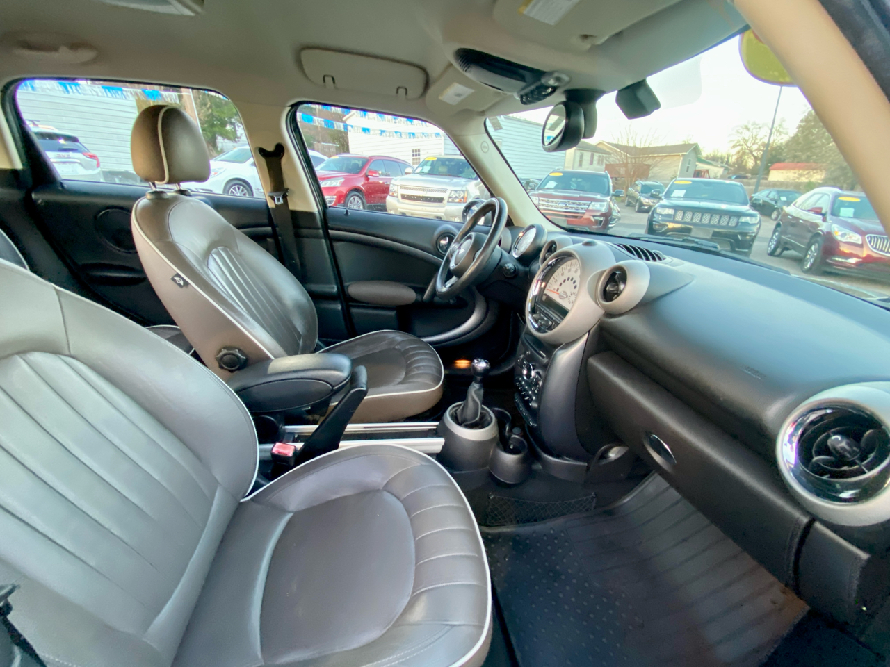 2012 Mini Countryman S photo 3