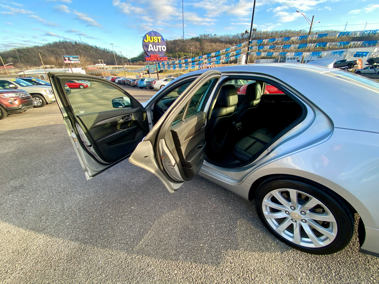 Cadillac ATS Sedan 4dr Sdn 2.0L AWD 2018