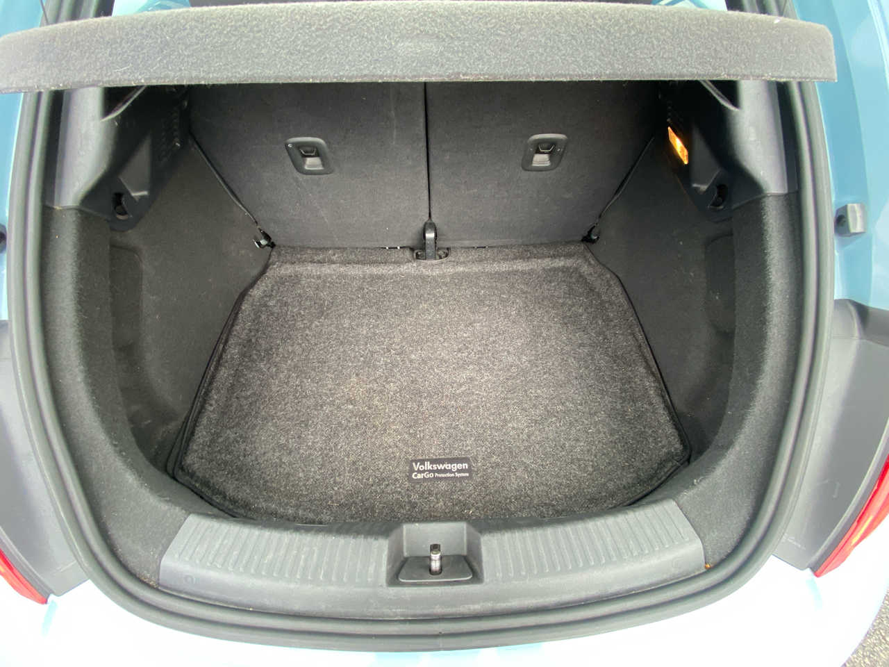 Volkswagen Beetle Coupe 2dr Auto 2.5L 2013