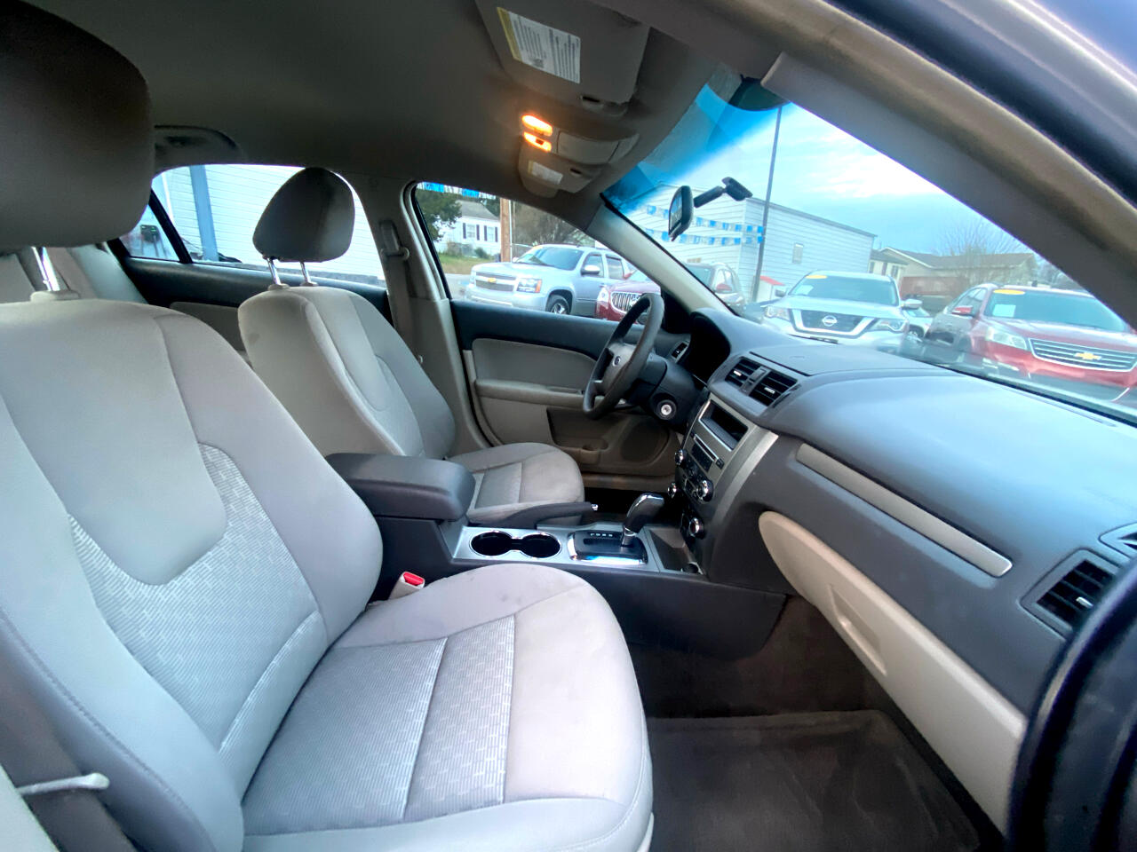 Ford Fusion 4dr Sdn SE FWD 2010