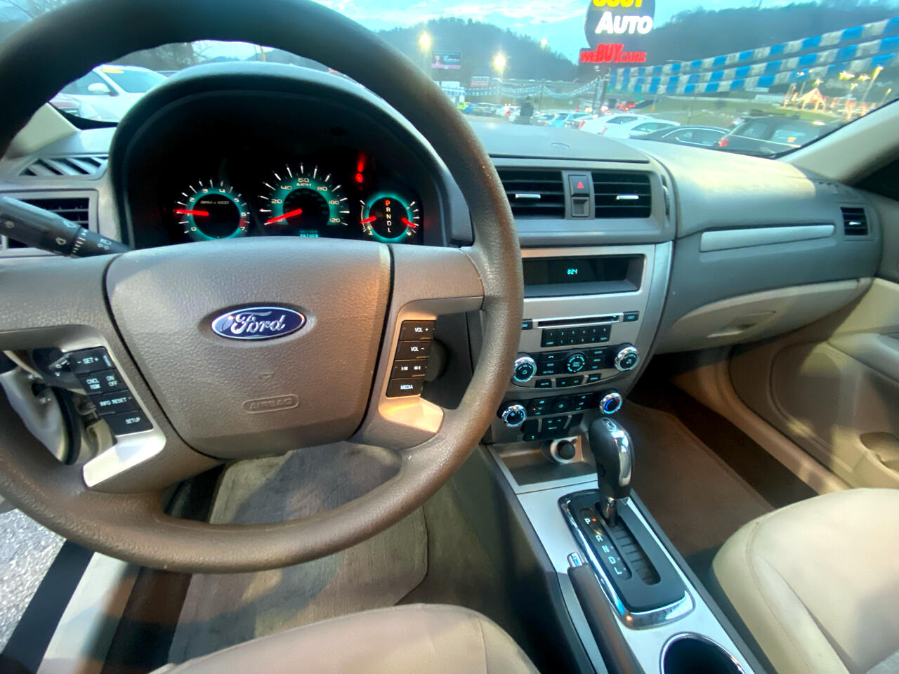 Ford Fusion 4dr Sdn SE FWD 2010