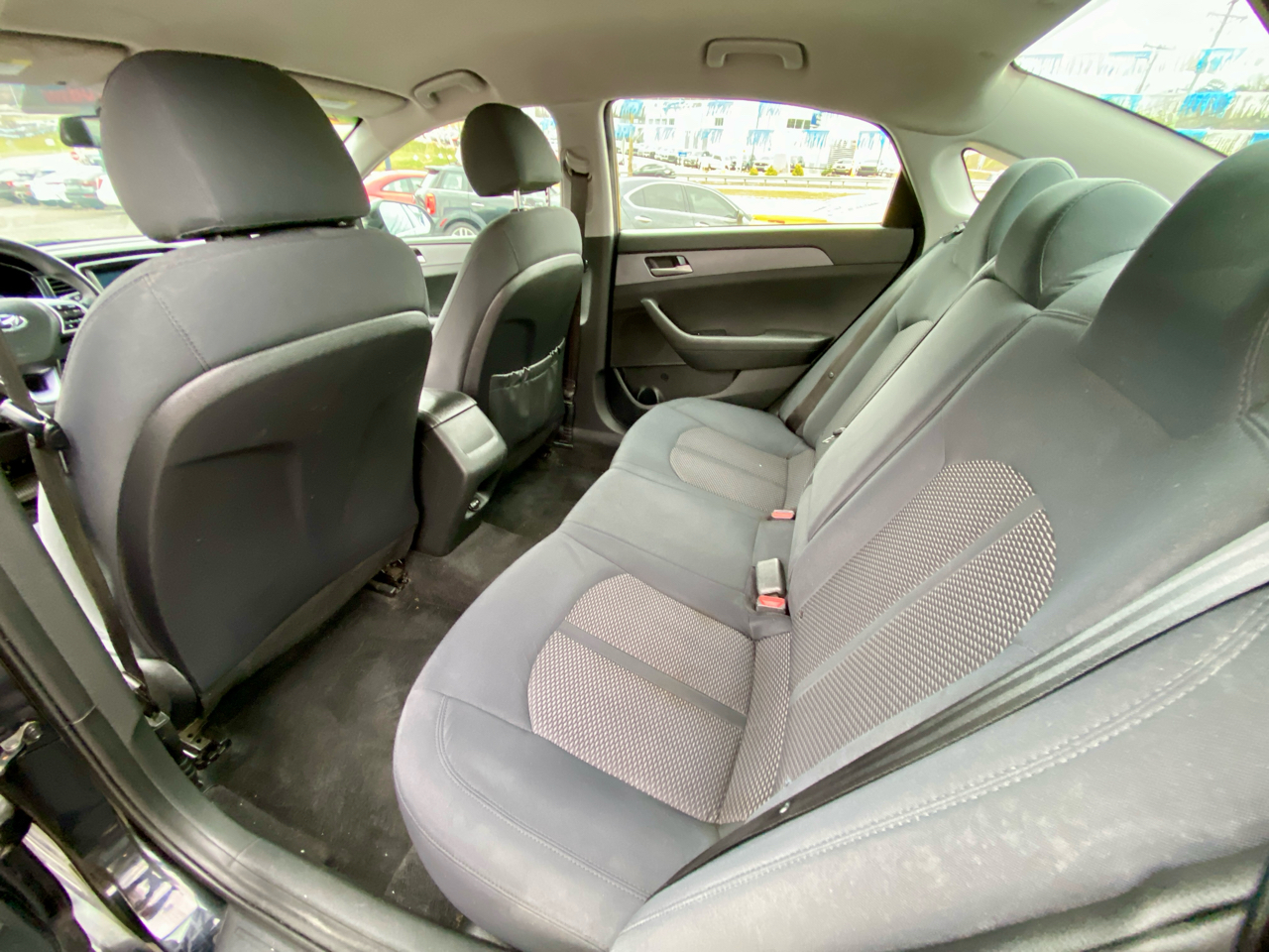 Hyundai Sonata SE 2.4L 2018