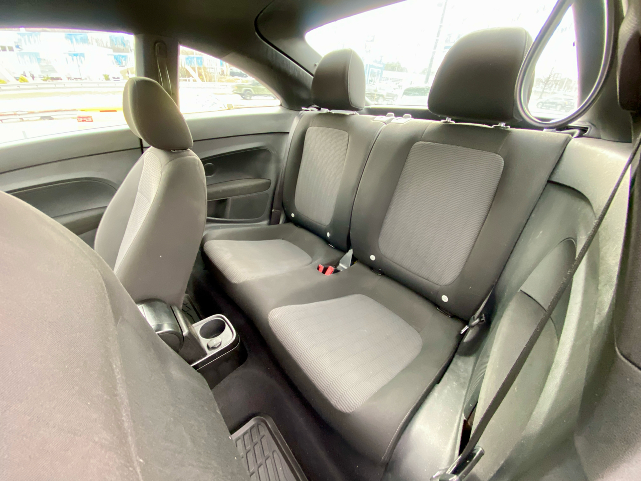 Volkswagen Beetle Coupe 2dr Auto 1.8T Entry PZEV 2014