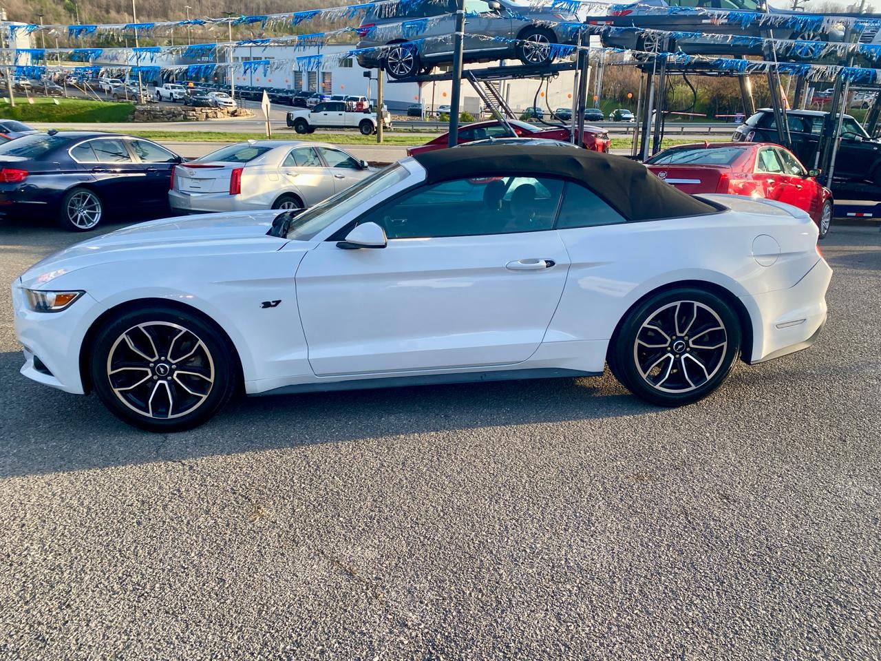 Ford Mustang V6 Convertible 2017