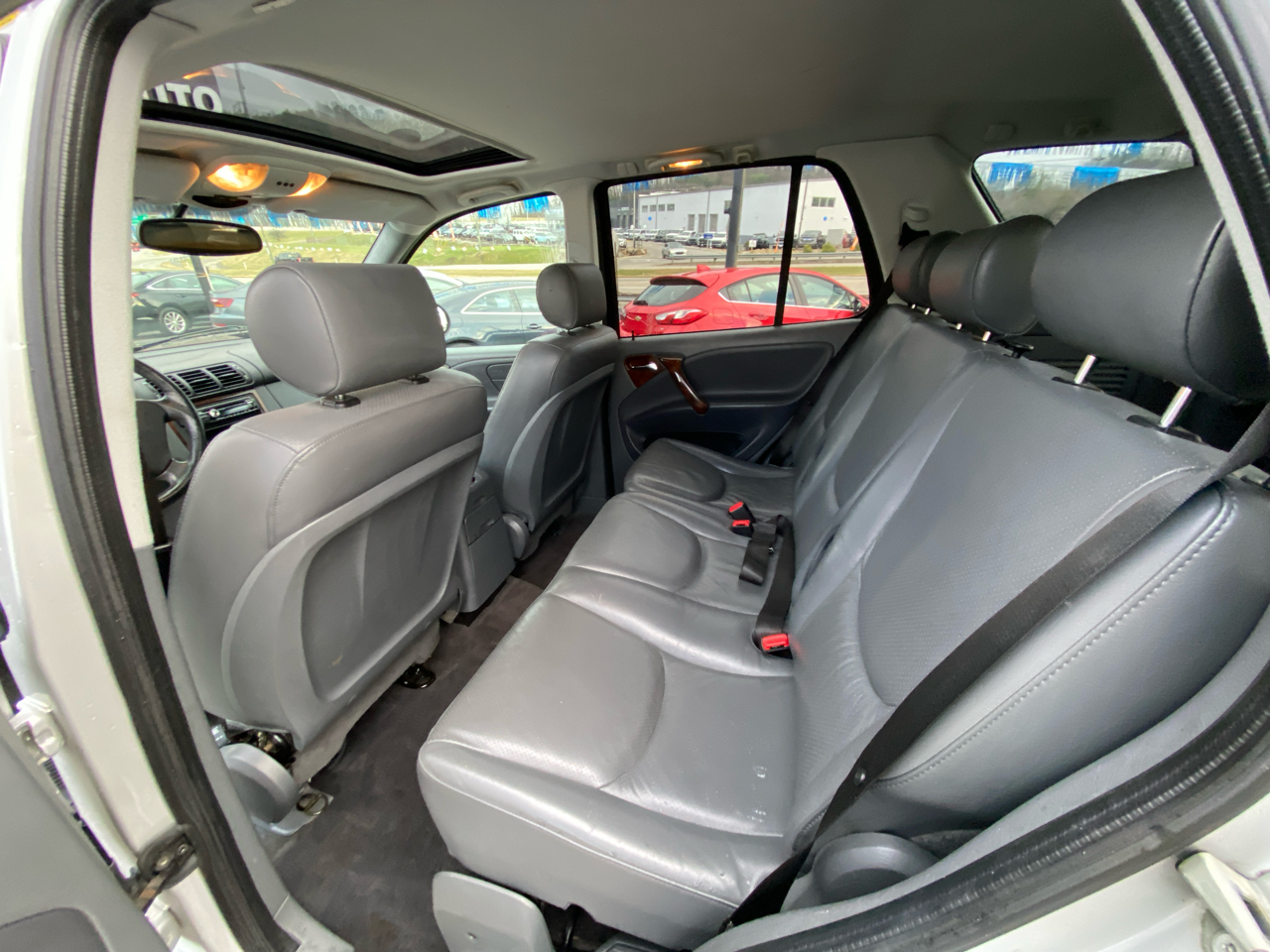 Mercedes-Benz M-Class 4dr AWD 3.2L 1999