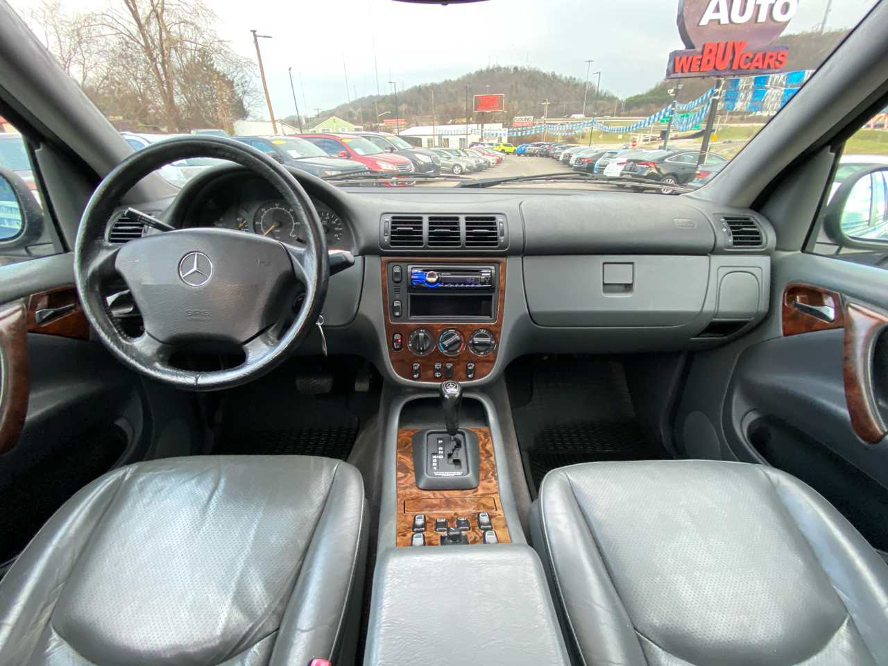 Mercedes-Benz M-Class 4dr AWD 3.2L 1999