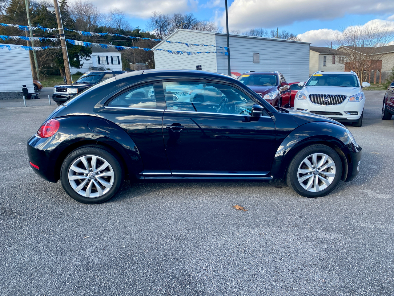 Volkswagen Beetle Coupe 2dr DSG 2.0L TDI 2014
