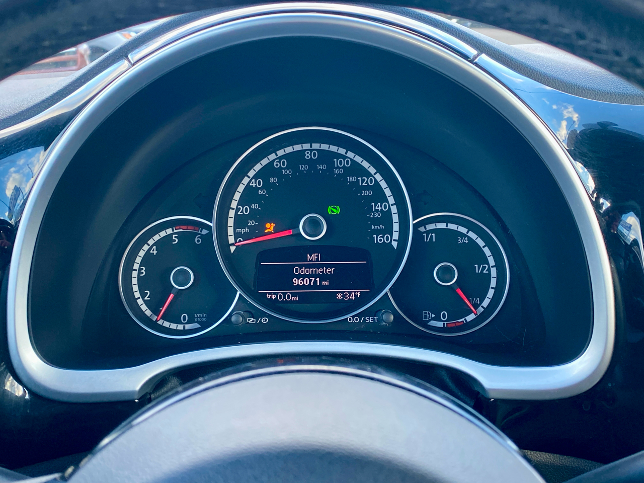 Volkswagen Beetle Coupe 2dr DSG 2.0L TDI 2014