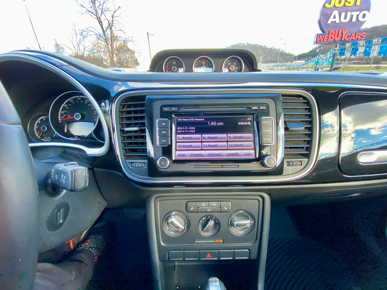 Volkswagen Beetle Coupe 2dr DSG 2.0L TDI 2014