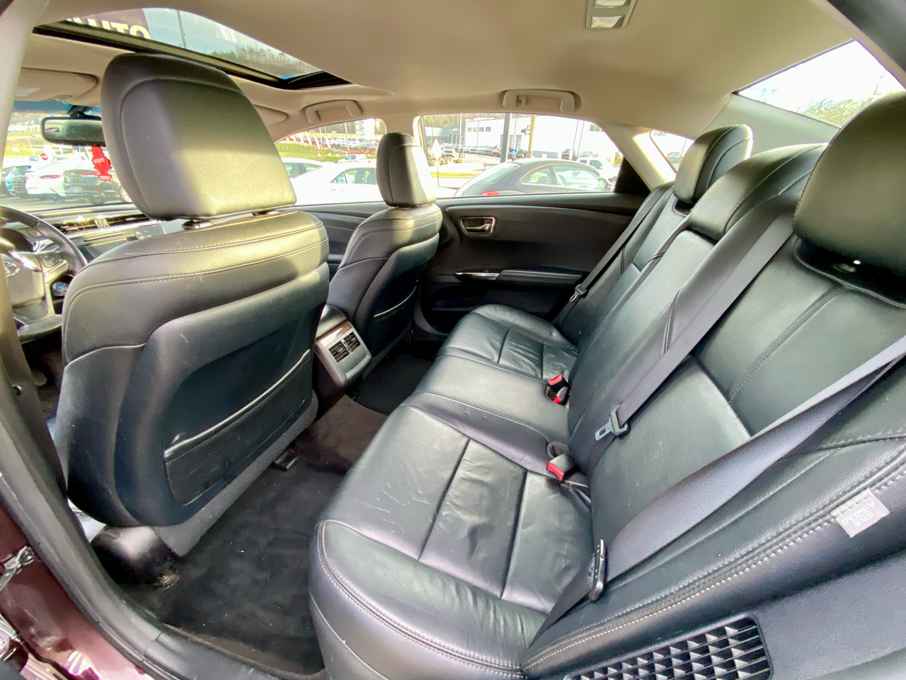 Toyota Avalon Hybrid 4dr Sdn XLE Touring (Natl) 2014