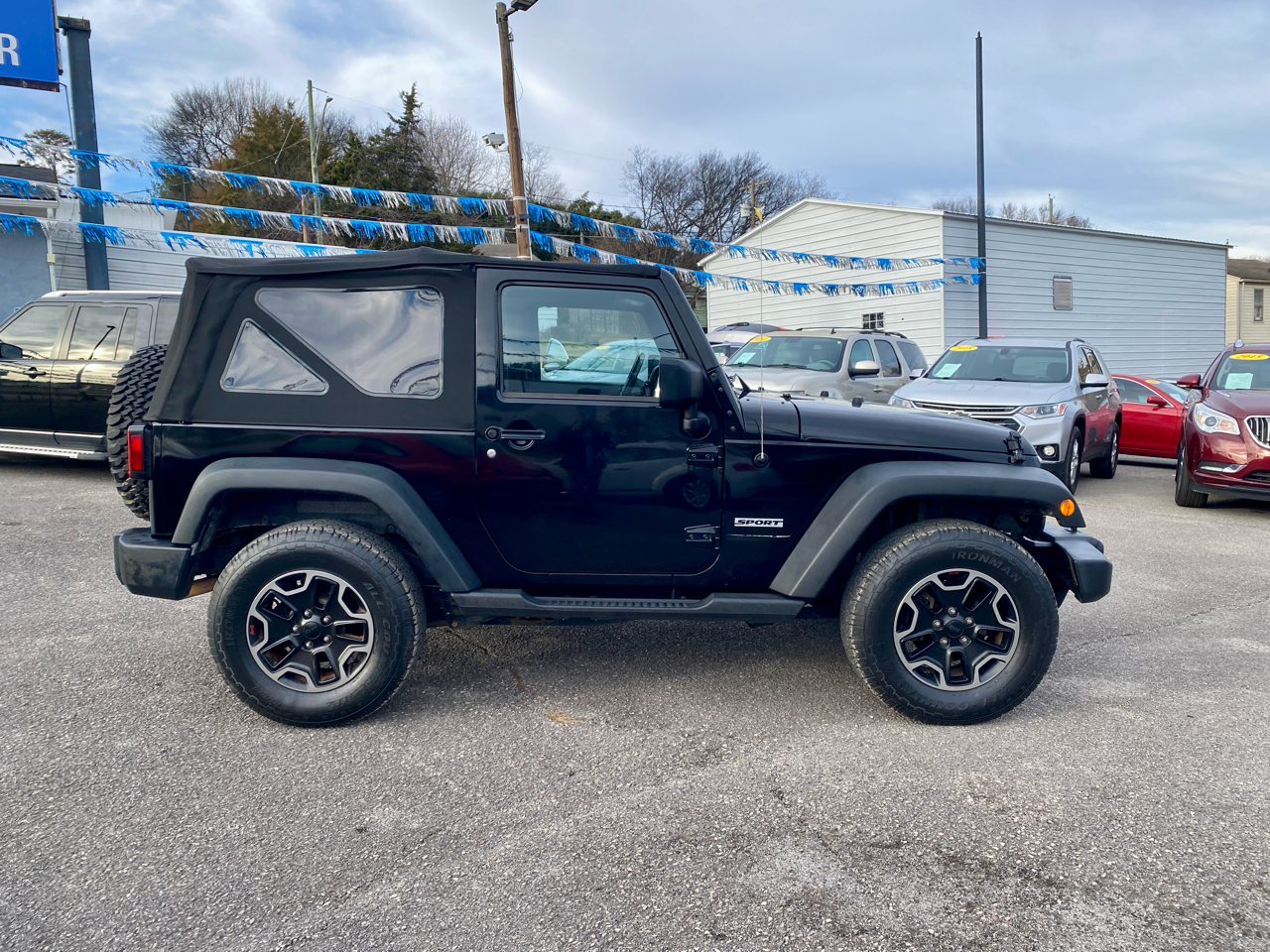 Jeep Wrangler 4WD 2dr Sport 2012