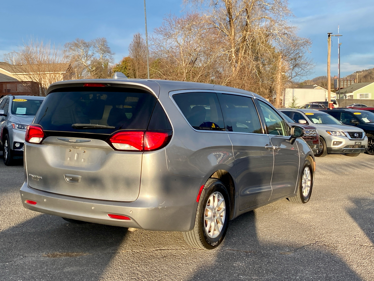 Chrysler Pacifica LX FWD 2017