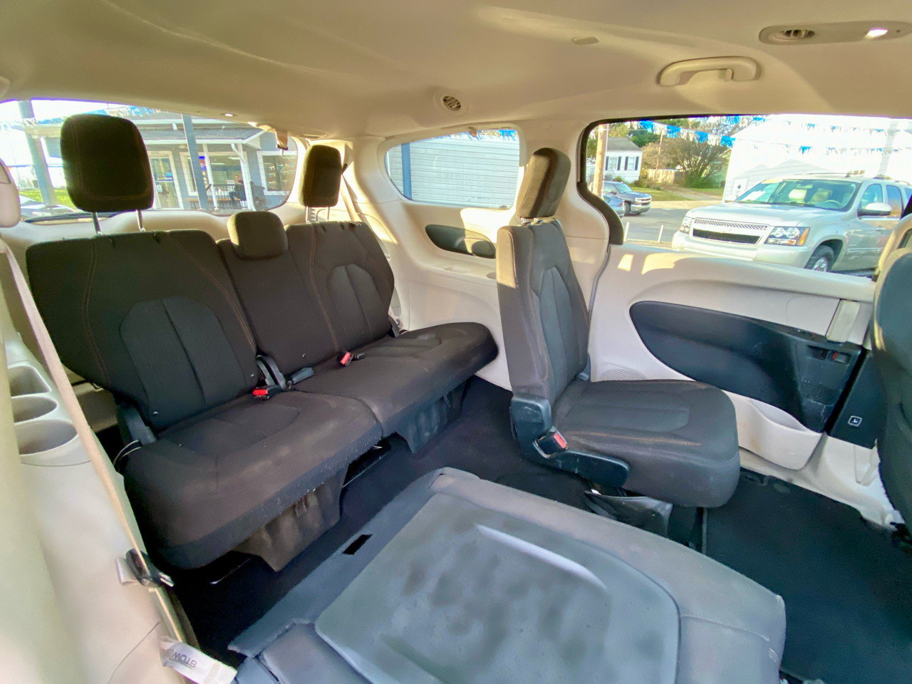 Chrysler Pacifica LX FWD 2017