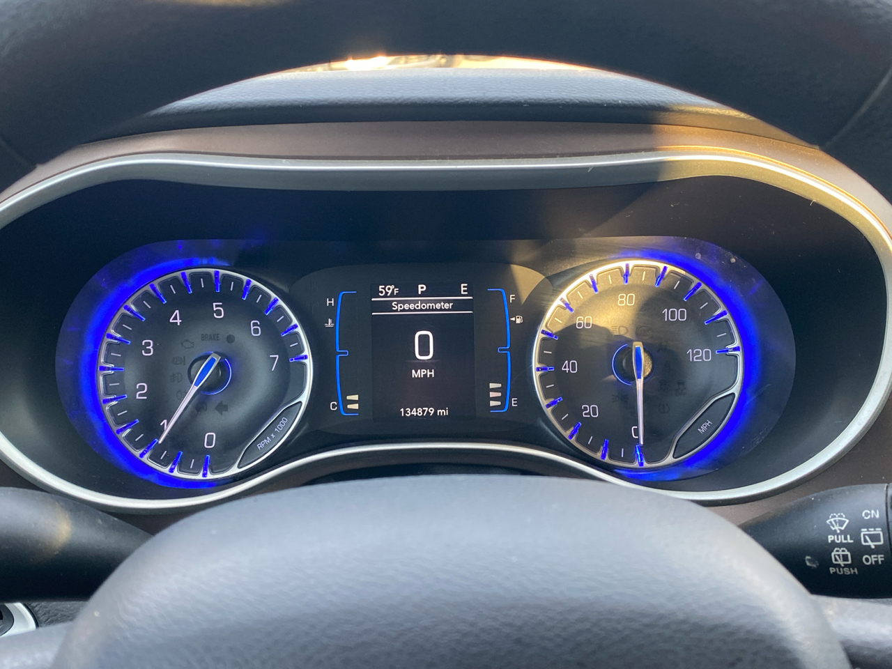 Chrysler Pacifica LX FWD 2017