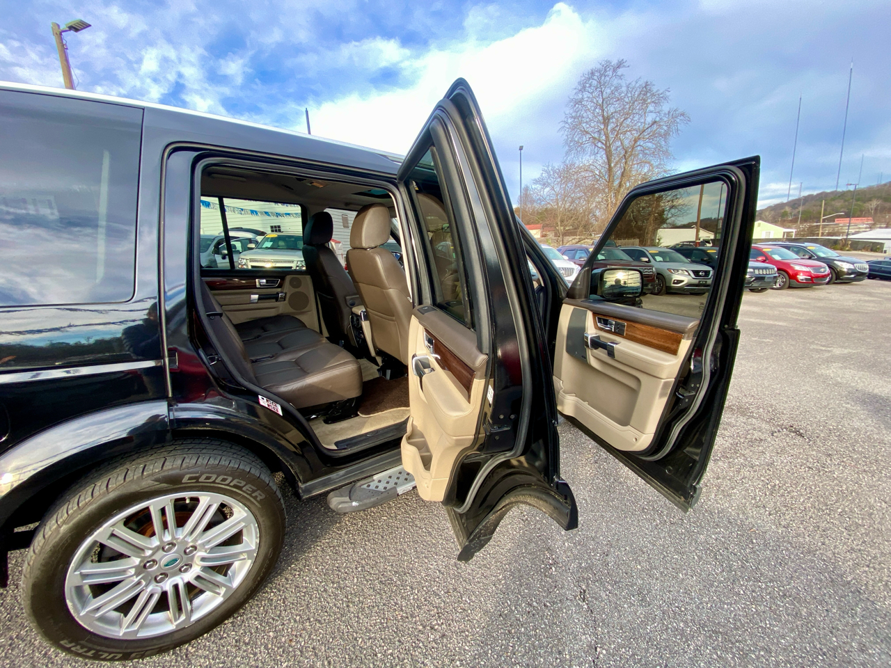 Land Rover LR4 4WD 4dr LUX 2012